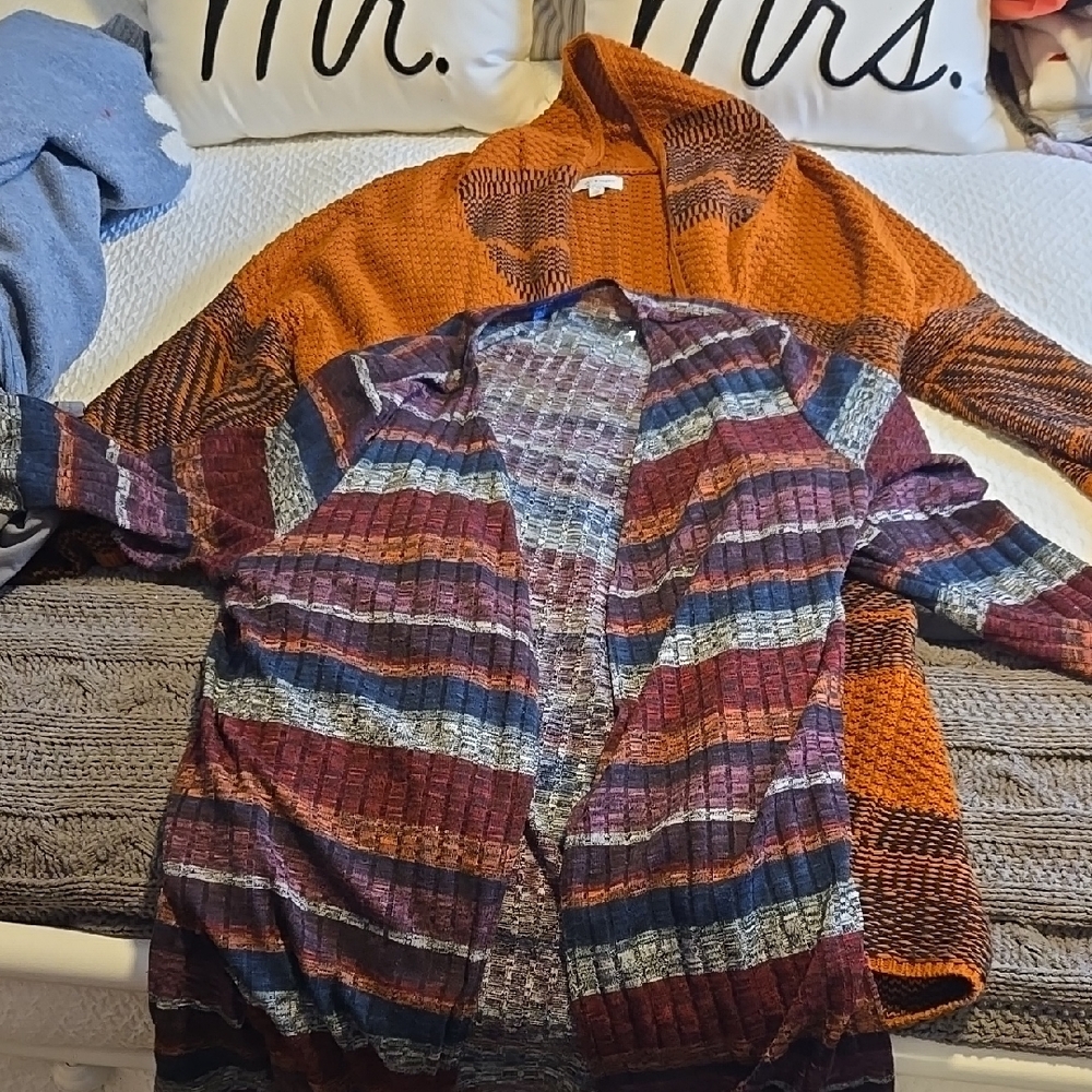 2 PiECES Striped Multicolor Cardigan Set